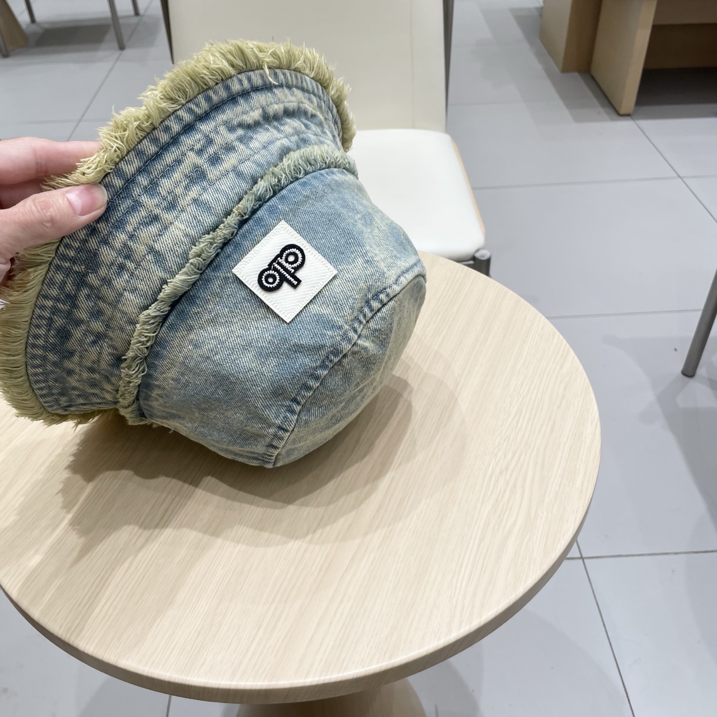  alo爆款牛仔渔夫帽👒春夏款必备神器单品‼️‼️流苏