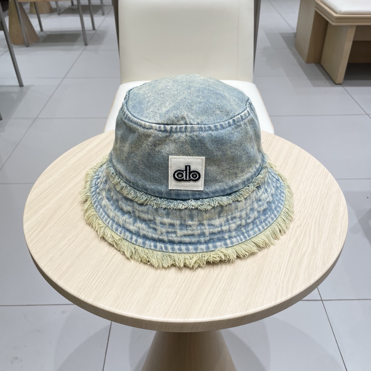 alo爆款牛仔渔夫帽👒春夏款必备神器单品‼️‼️流苏
