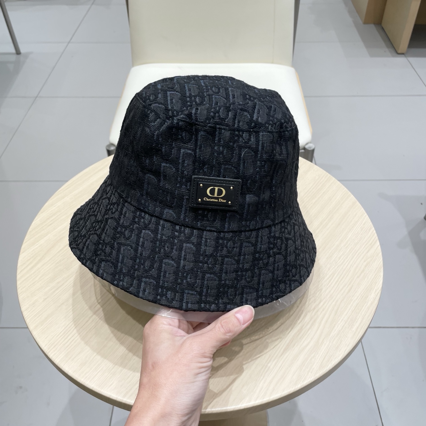  原单品质  迪奥DIOR】官网同步上线 韩版新款英式运动款重工定制款11原单品质 男女通用渔夫帽 绵麻
