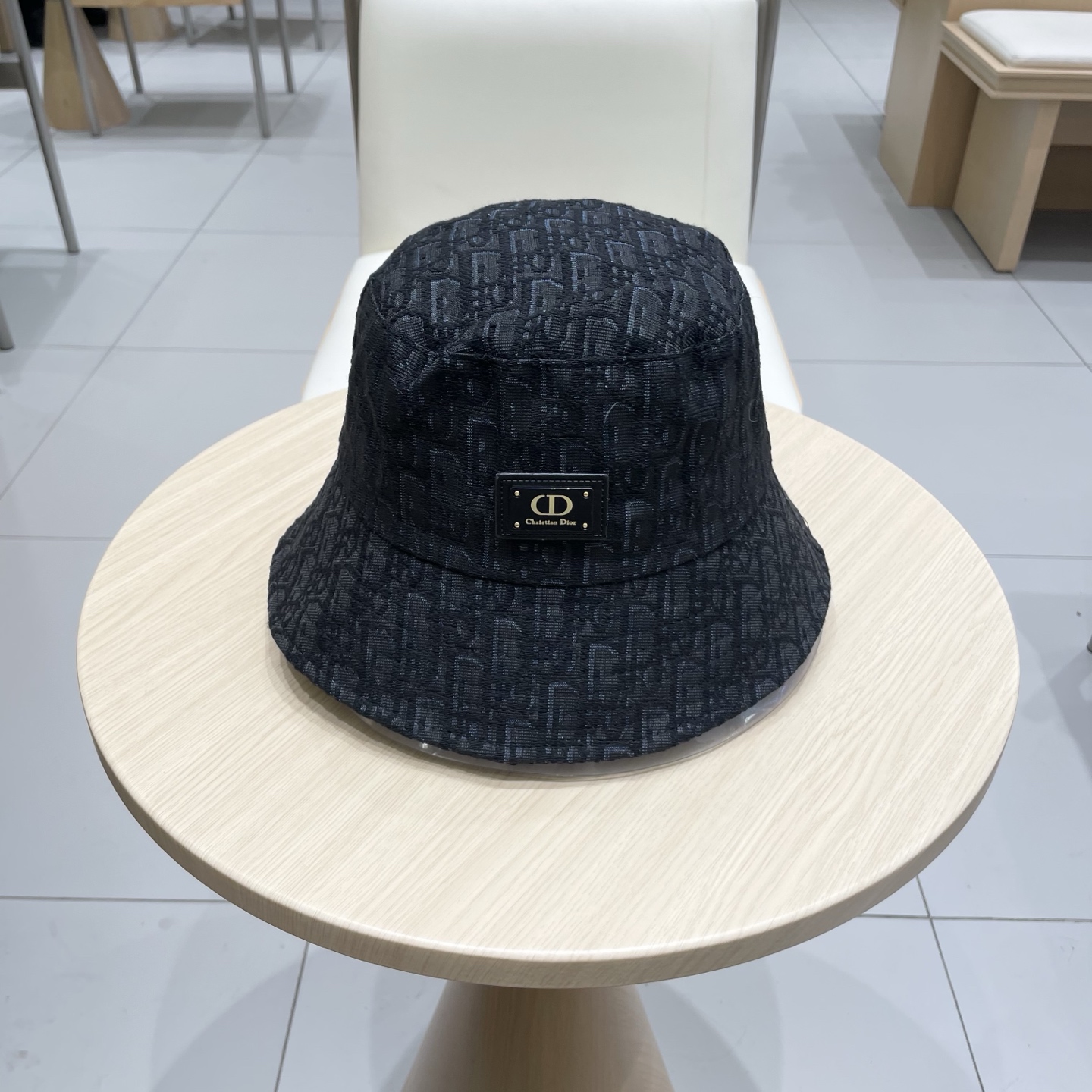  原单品质  迪奥DIOR】官网同步上线 韩版新款英式运动款重工定制款11原单品质 男女通用渔夫帽 绵麻