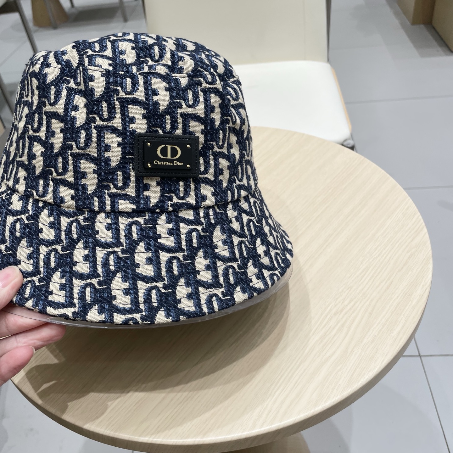  原单品质  迪奥DIOR】官网同步上线 韩版新款英式运动款重工定制款11原单品质 男女通用渔夫帽 绵麻
