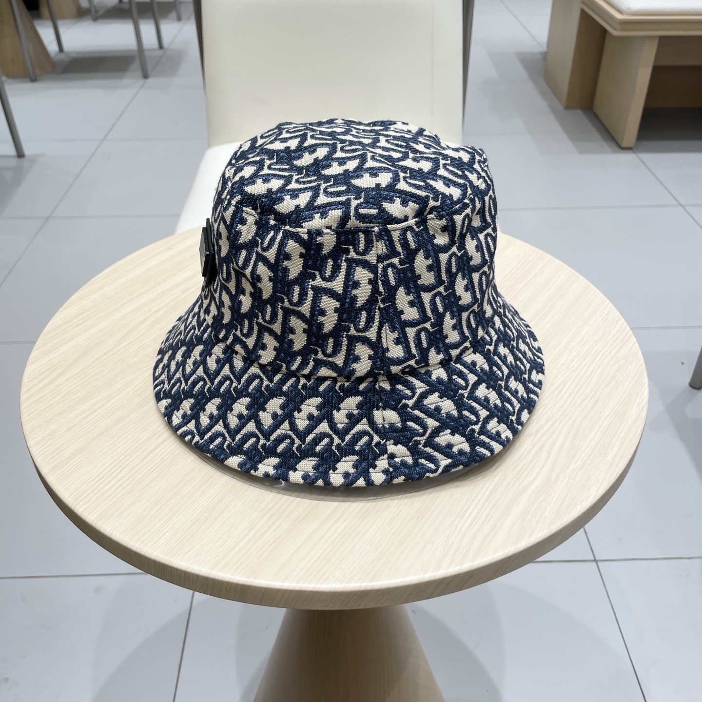  原单品质  迪奥DIOR】官网同步上线 韩版新款英式运动款重工定制款11原单品质 男女通用渔夫帽 绵麻