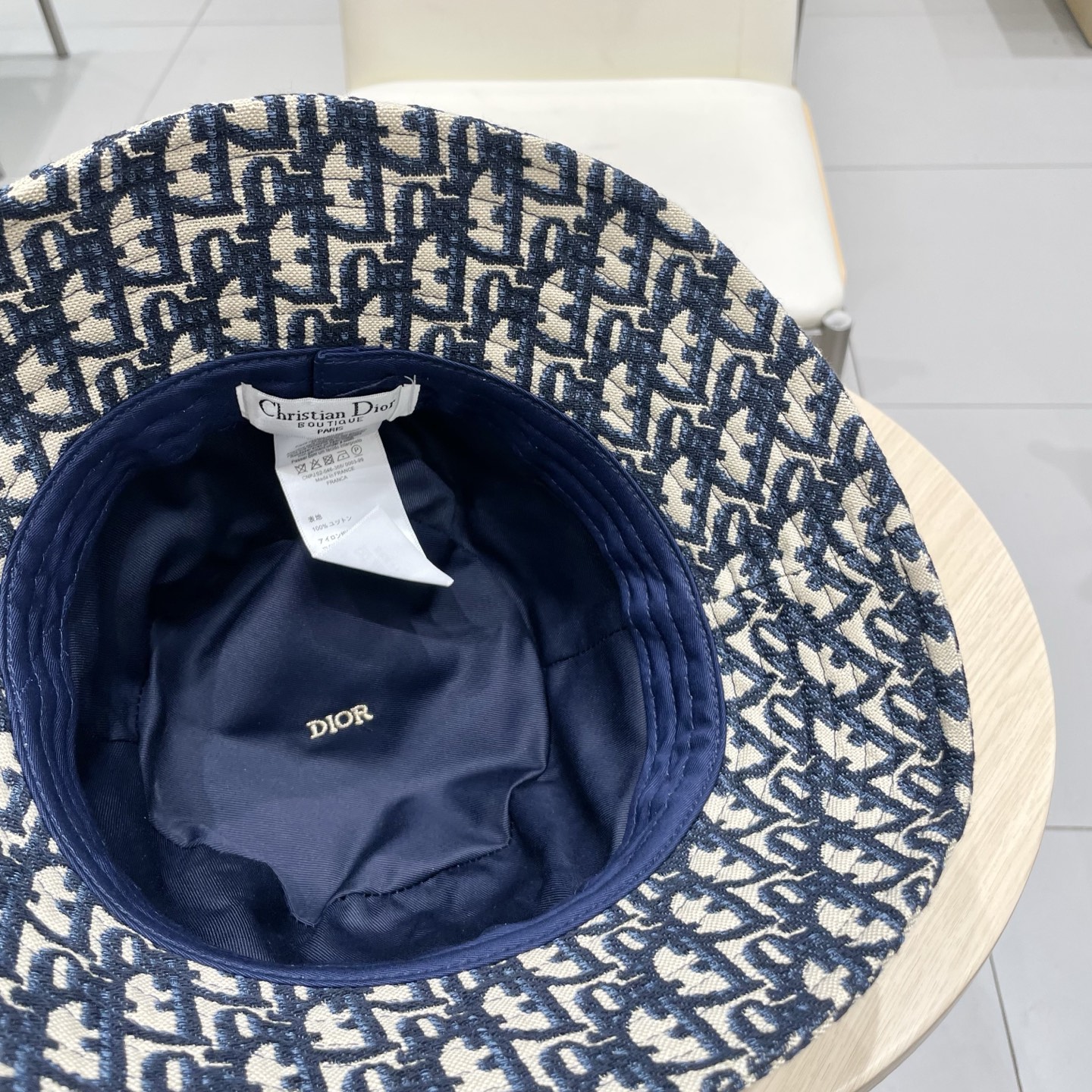  原单品质  迪奥DIOR】官网同步上线 韩版新款英式运动款重工定制款11原单品质 男女通用渔夫帽 绵麻