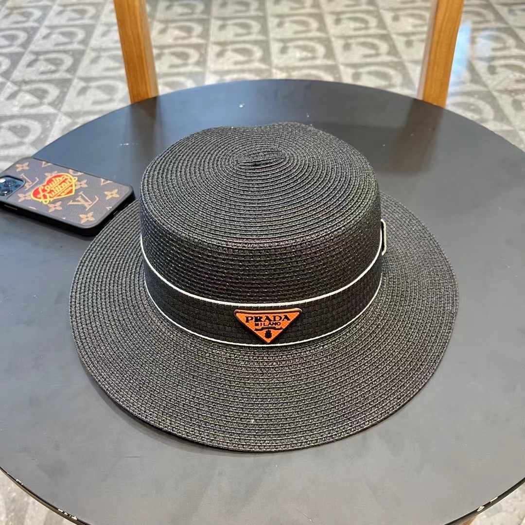  【PRADA普拉达】新款草帽，出街必备超好搭配，赶紧入手！