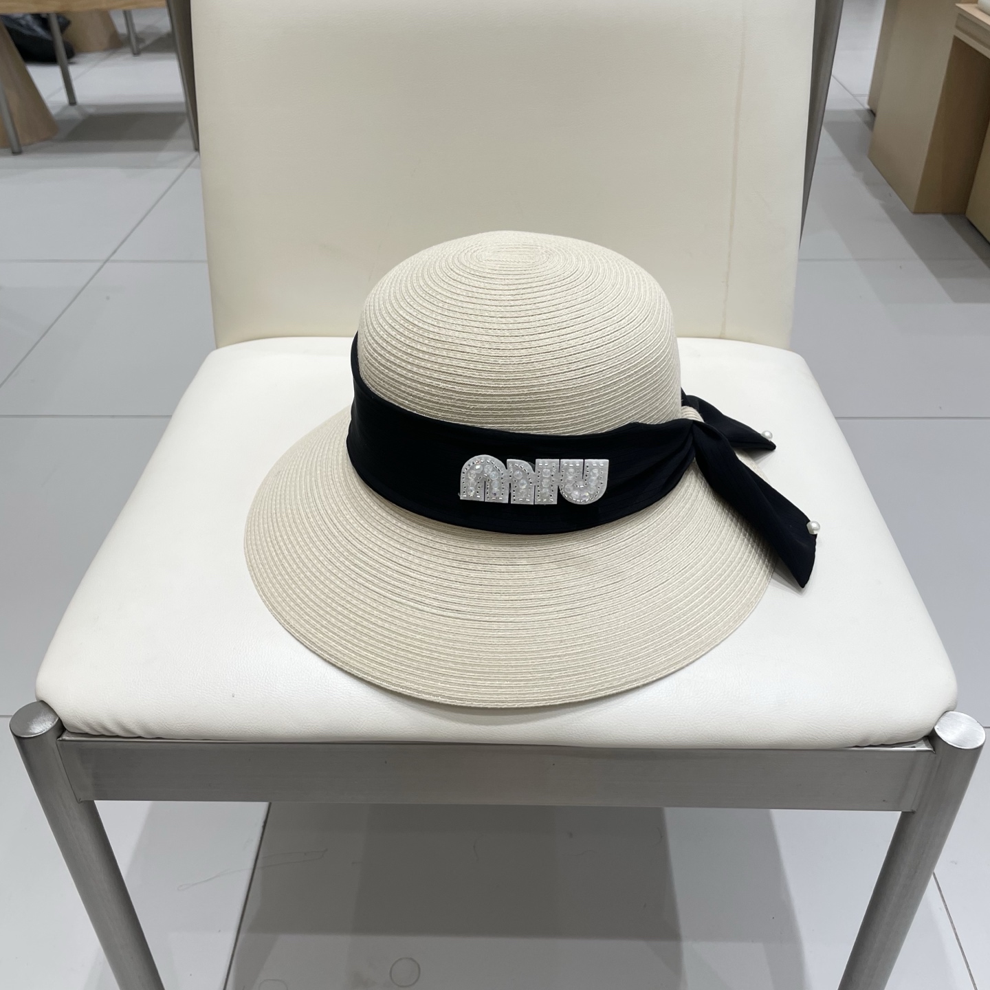 缪缪miumiu简约蝴蝶结大帽檐草帽女夏季海边防晒沙滩帽子可折叠遮阳帽太阳帽