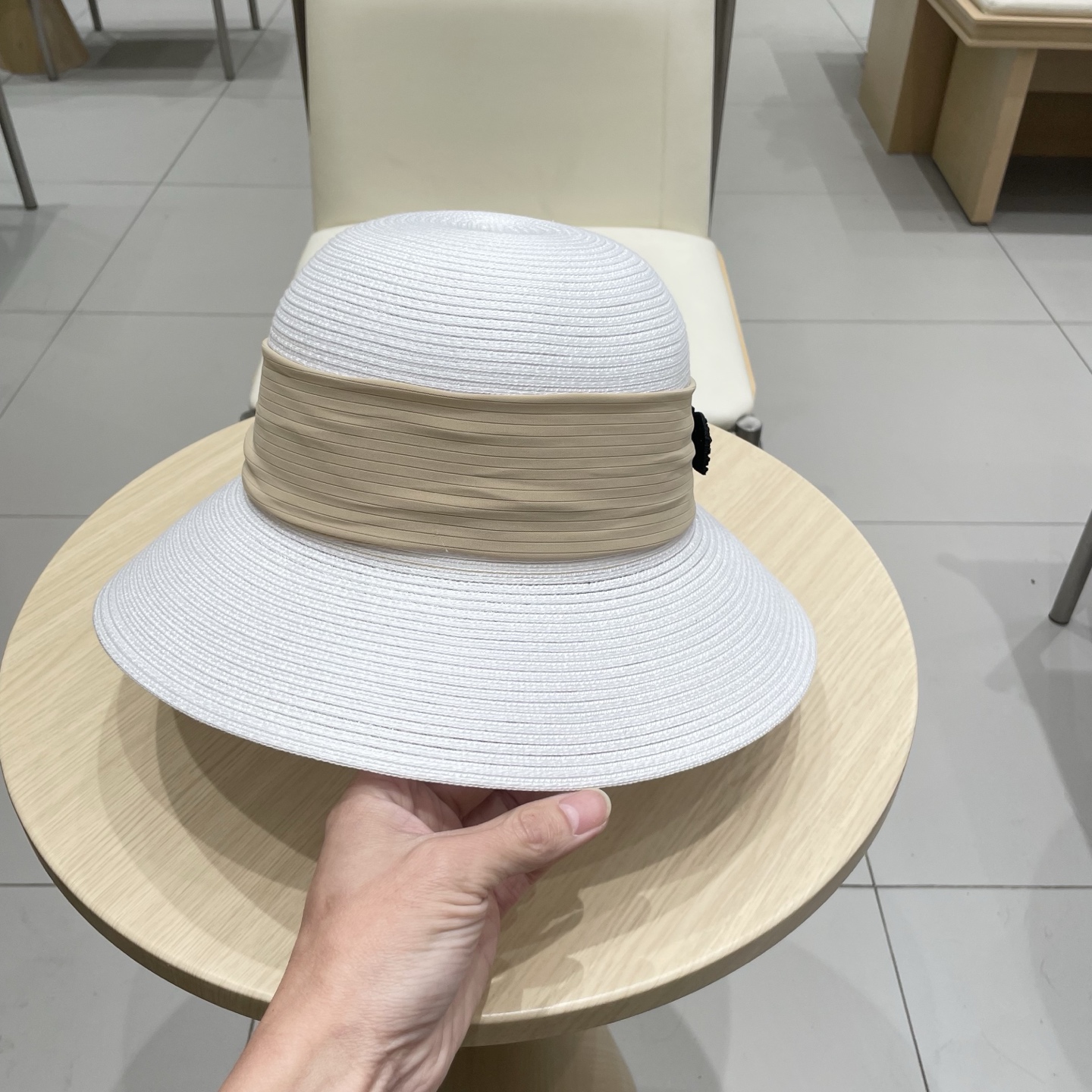 缪缪miumiu简约蝴蝶结大帽檐草帽女夏季海边防晒沙滩帽子可折叠遮阳帽太阳帽