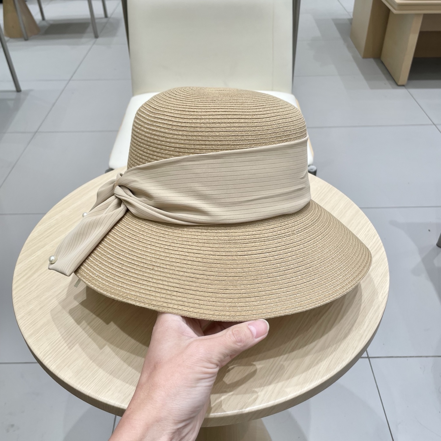 缪缪miumiu简约蝴蝶结大帽檐草帽女夏季海边防晒沙滩帽子可折叠遮阳帽太阳帽