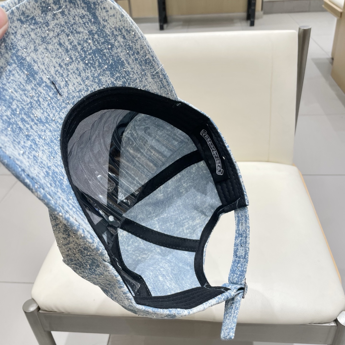  克罗心新款高品质棒球帽，高端定制版！网红时尚博主同款！墙裂推荐！质量巨好！头围57cm