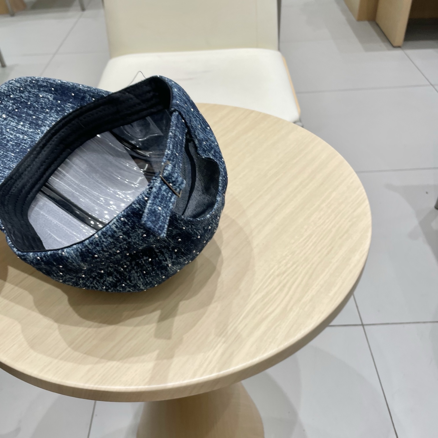  克罗心新款高品质棒球帽，高端定制版！网红时尚博主同款！墙裂推荐！质量巨好！头围57cm