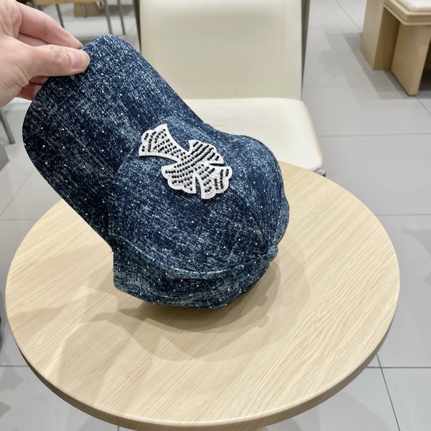  克罗心新款高品质棒球帽，高端定制版！网红时尚博主同款！墙裂推荐！质量巨好！头围57cm