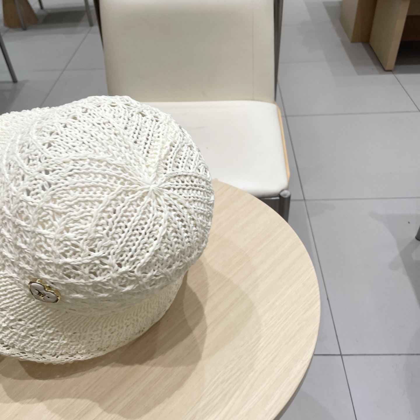  celine塞琳2025新春夏韩版镂空钩花草帽子女出游百搭显脸小遮阳防晒渔夫帽潮