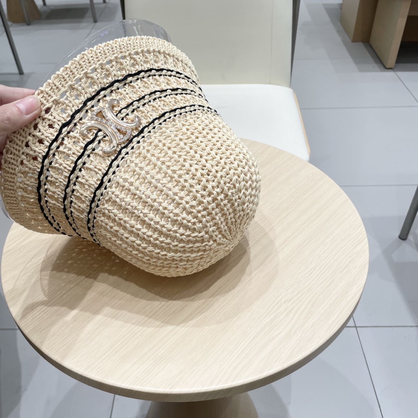  塞琳celine2025年新款时尚渔夫帽女夏季百搭草帽编织防晒帽子