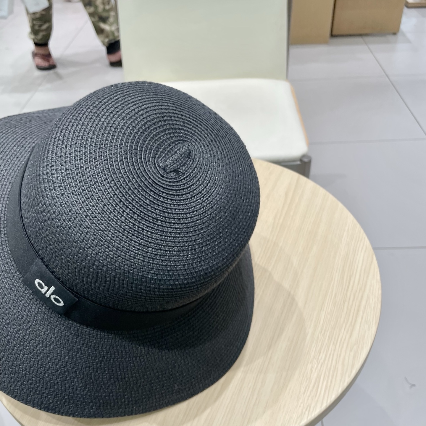  alo 新款草帽来啦~‼️
草帽季 必入款！ 大牌高级感十足！