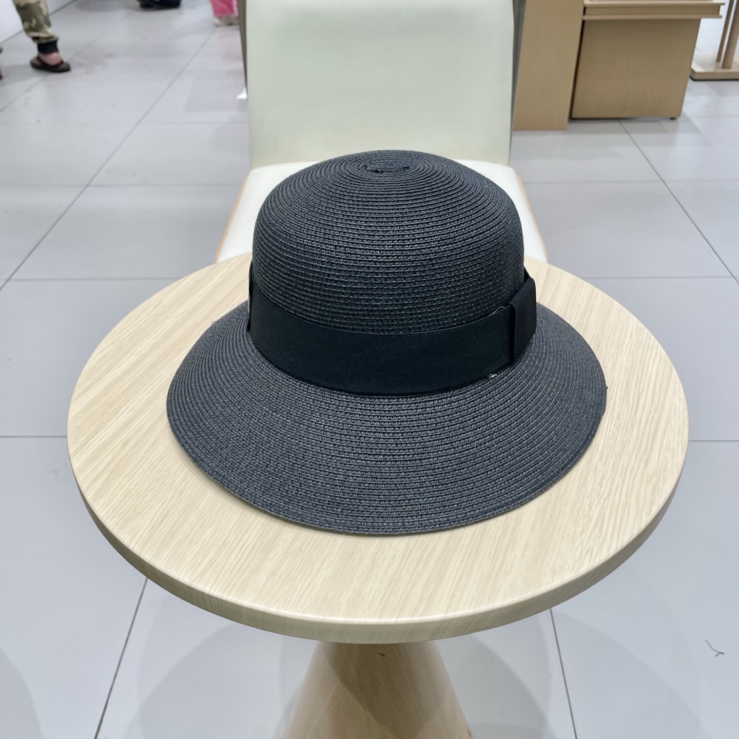  alo 新款草帽来啦~‼️
草帽季 必入款！ 大牌高级感十足！