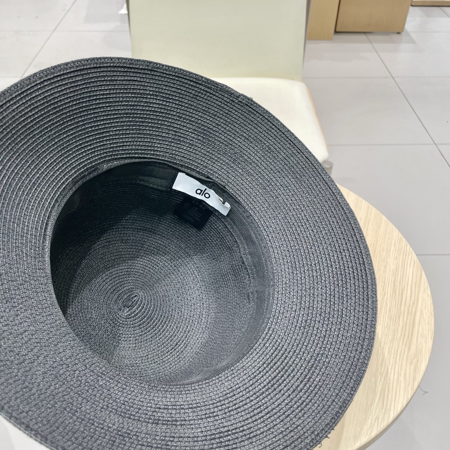  alo 新款草帽来啦~‼️
草帽季 必入款！ 大牌高级感十足！