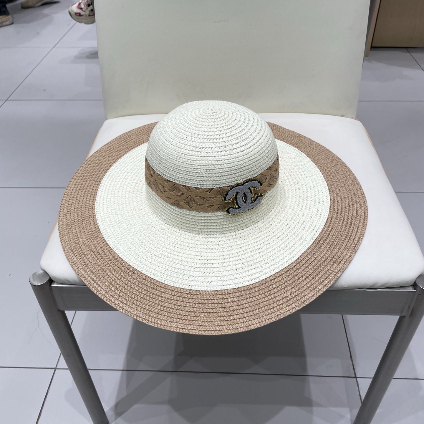 Chanel香奈儿草帽，沙滩大檐帽，拼色草帽，头围57cm