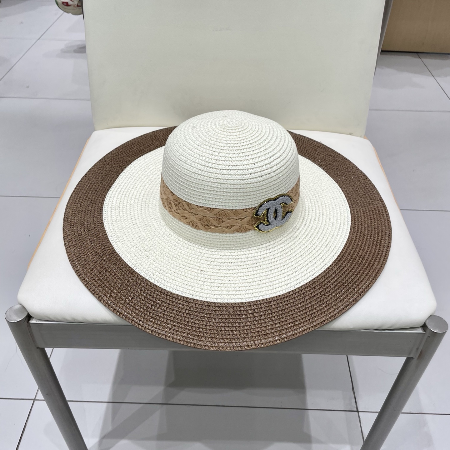 Chanel香奈儿草帽，沙滩大檐帽，拼色草帽，头围57cm