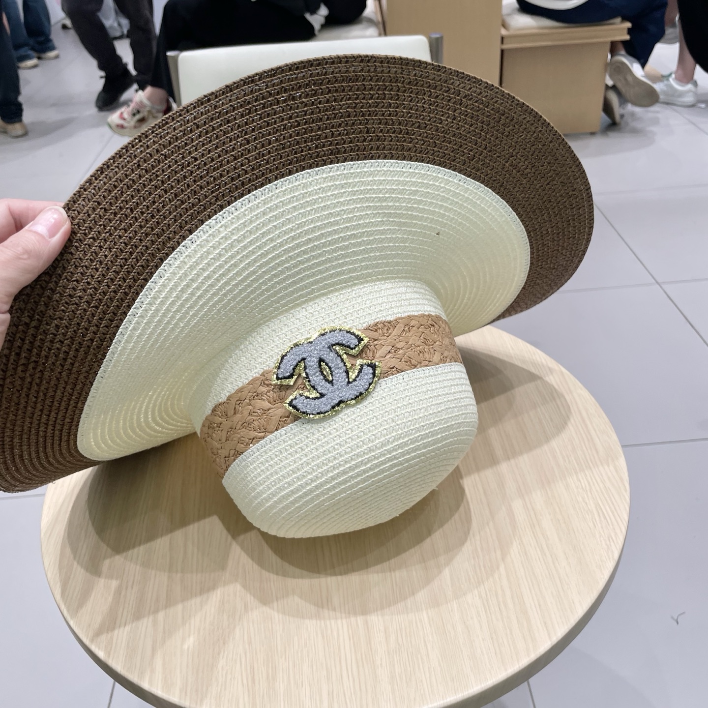 Chanel香奈儿草帽，沙滩大檐帽，拼色草帽，头围57cm