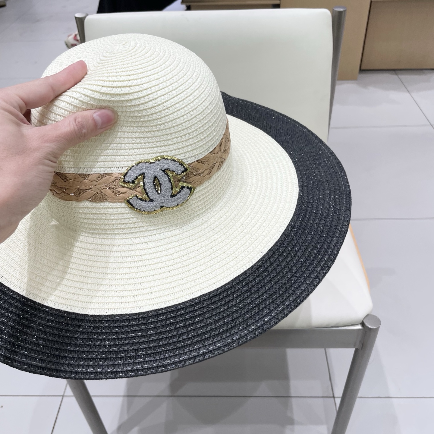 Chanel香奈儿草帽，沙滩大檐帽，拼色草帽，头围57cm