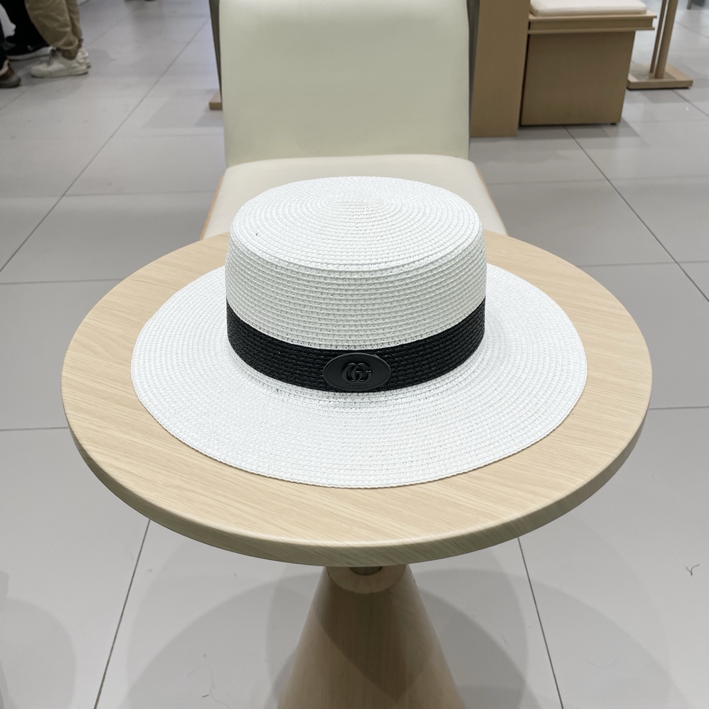  gucci古奇新款平顶草帽，高级定制，名媛风，细节待上，夏季防晒防紫外线，出行必备，百搭好看