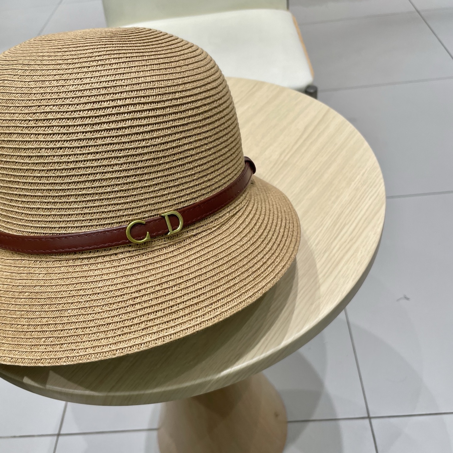  DIOR迪奥法式圆顶草帽女夏季草编平沿礼帽出游度假海边沙滩遮阳防晒太阳帽圆顶