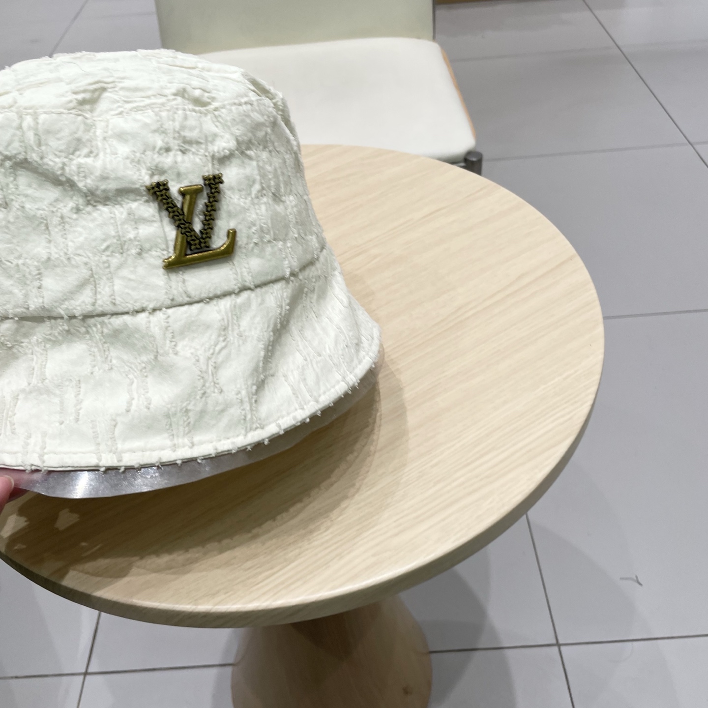 🧢LV路易威登🧢 官网高版出货，经典渔夫帽 四季可用，出门必备，非常显脸小