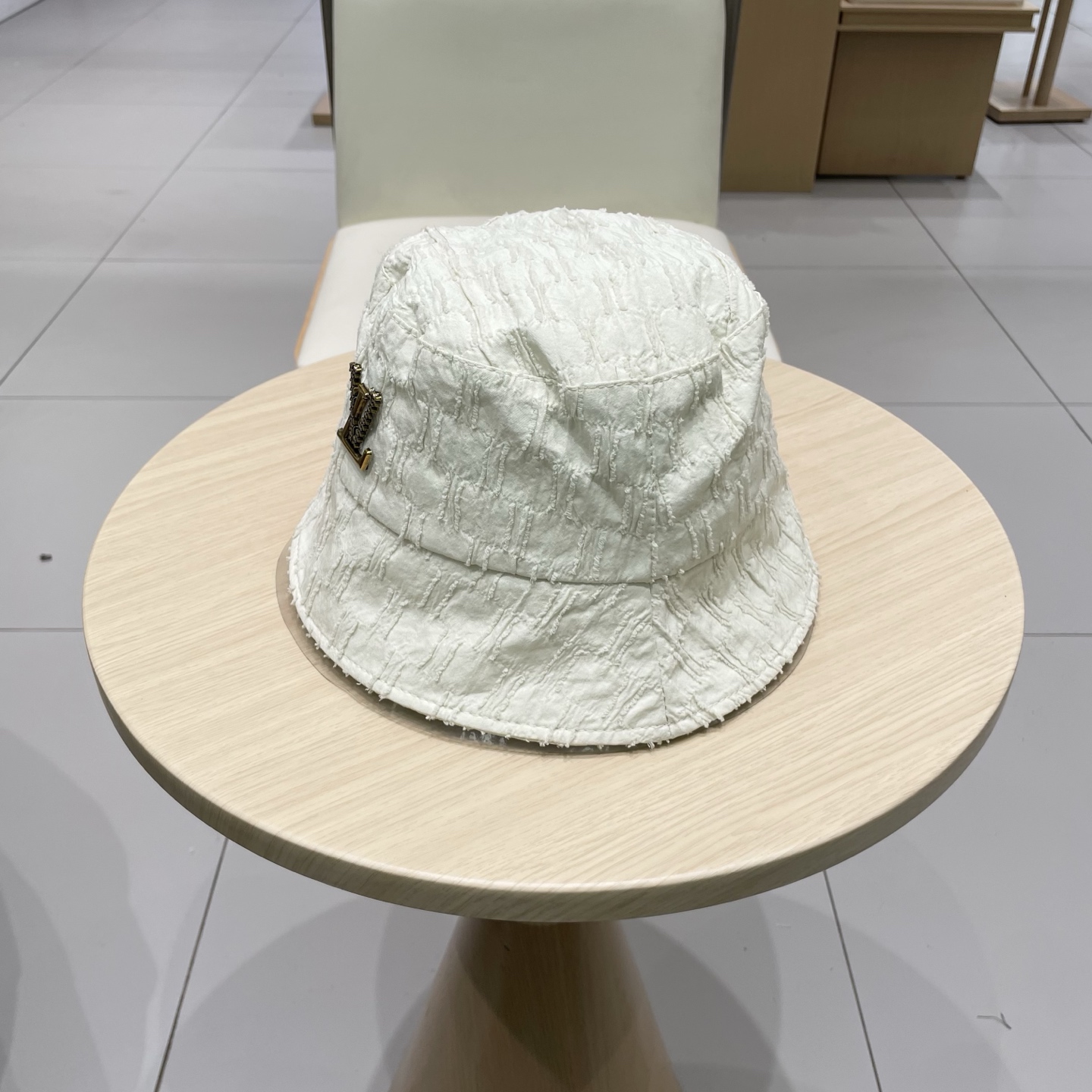 🧢LV路易威登🧢 官网高版出货，经典渔夫帽 四季可用，出门必备，非常显脸小