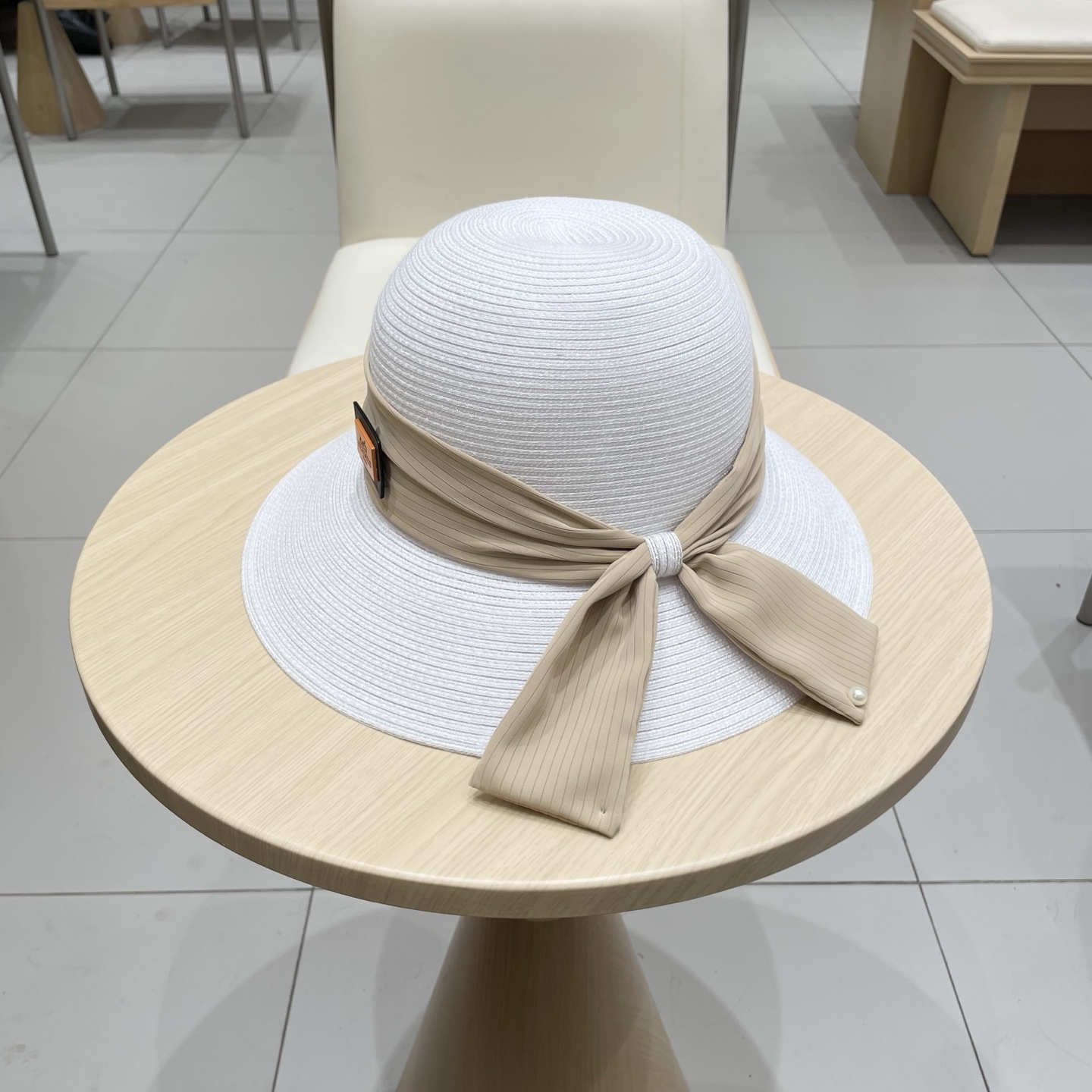  爱马仕新款草帽，圆顶礼帽，头围57cm