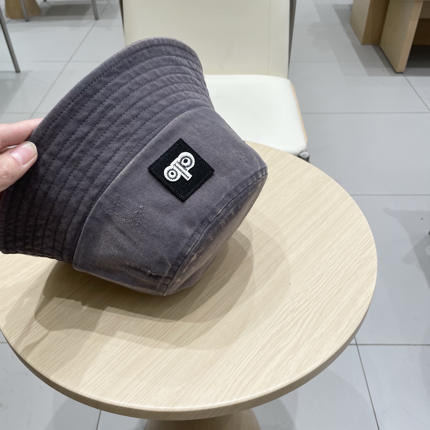 爆款🔥Alo新款渔夫帽
纯棉面料，简约时尚更透气，超火爆
现货秒发