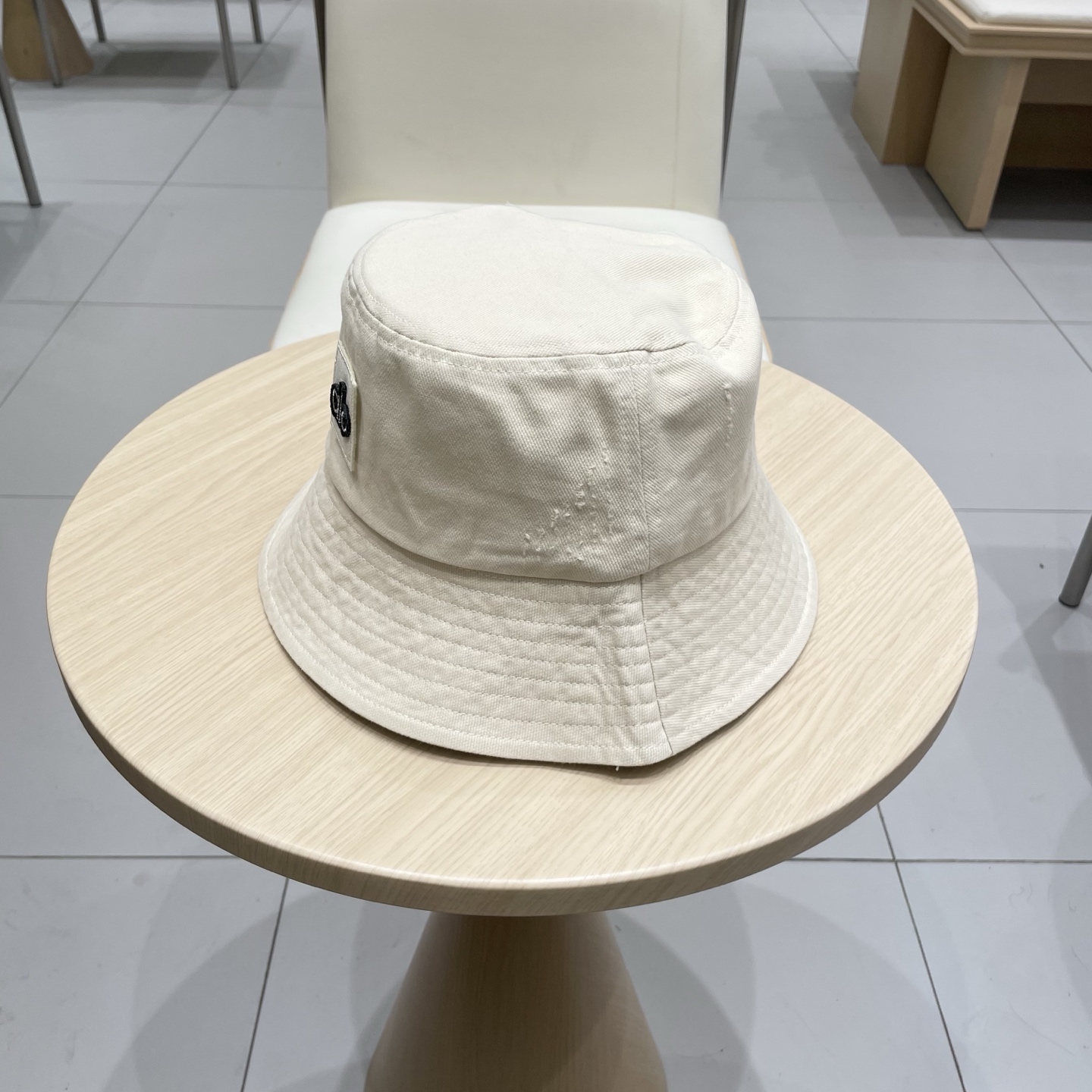 爆款🔥Alo新款渔夫帽
纯棉面料，简约时尚更透气，超火爆
现货秒发