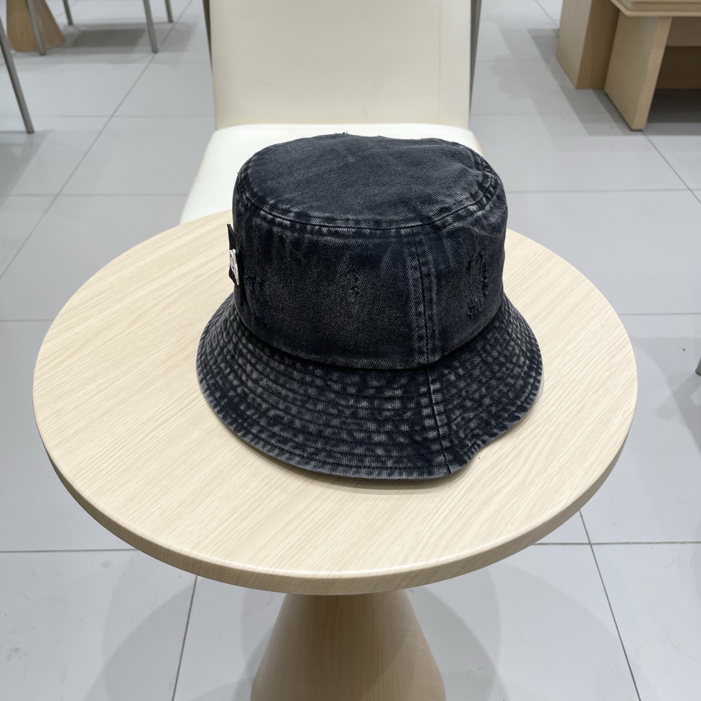 爆款🔥Alo新款渔夫帽
纯棉面料，简约时尚更透气，超火爆
现货秒发