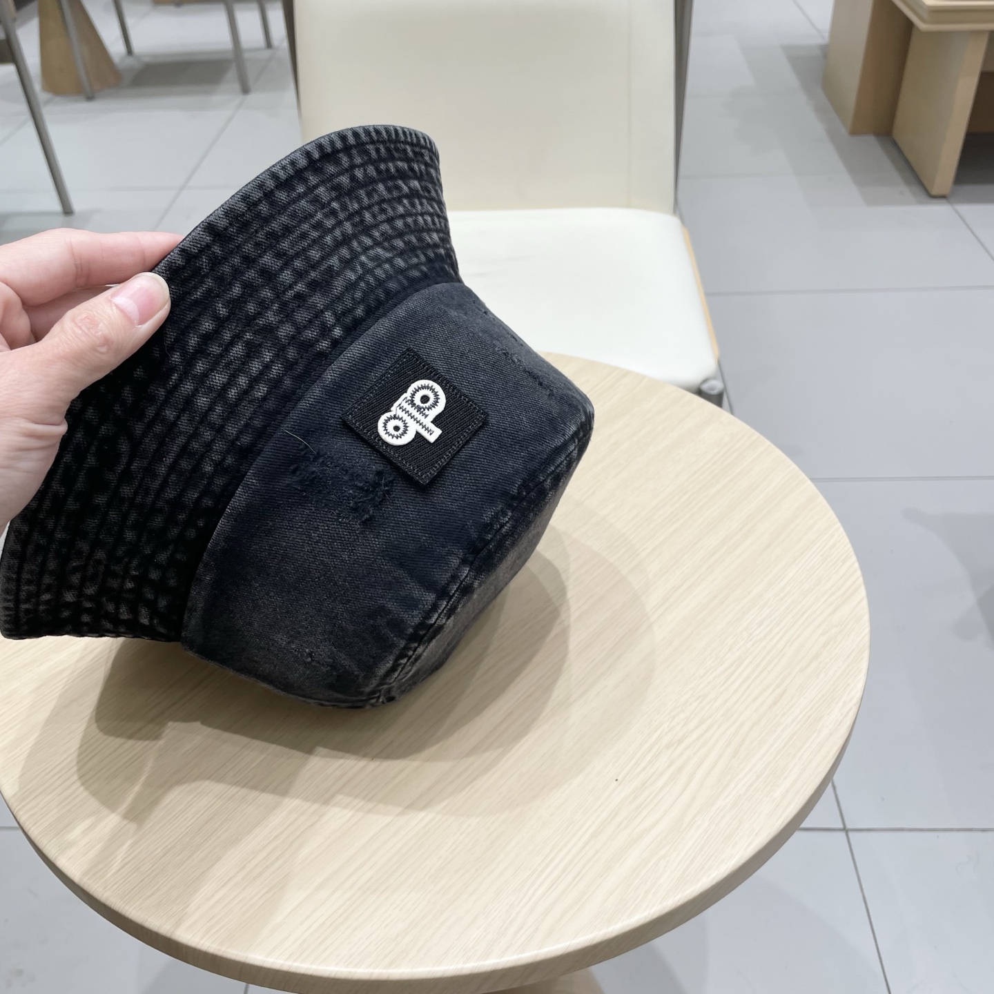 爆款🔥Alo新款渔夫帽
纯棉面料，简约时尚更透气，超火爆
现货秒发