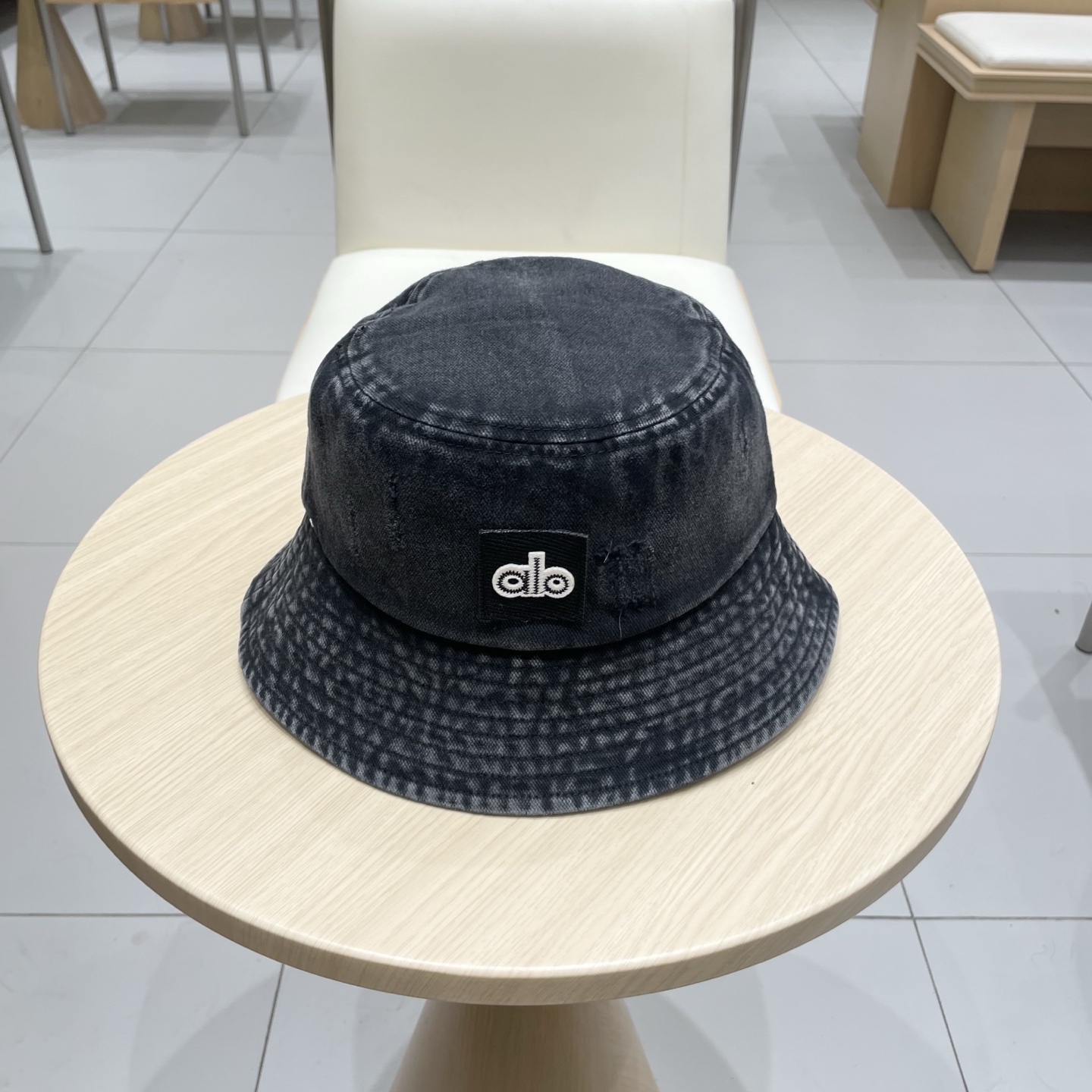 爆款🔥Alo新款渔夫帽
纯棉面料，简约时尚更透气，超火爆
现货秒发