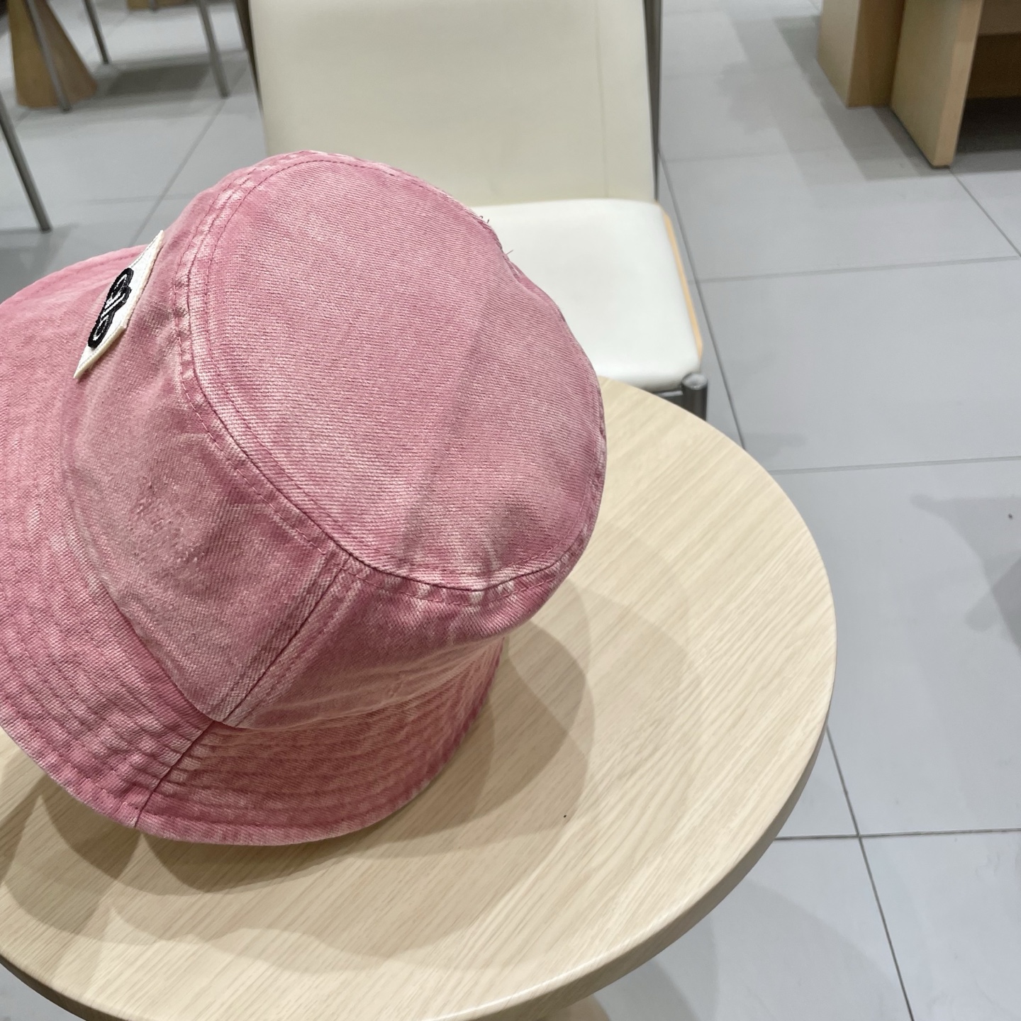 爆款🔥Alo新款渔夫帽
纯棉面料，简约时尚更透气，超火爆
现货秒发