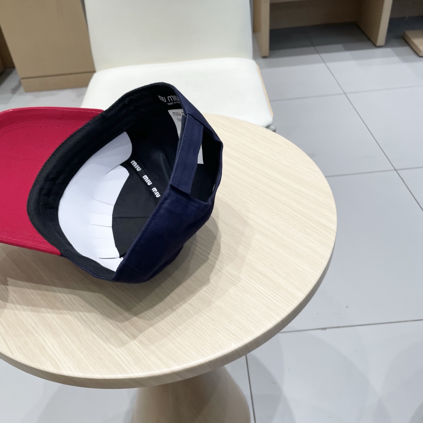  【Miumiu缪缪】新款订单款刺绣棒球帽🧢大牌款超好搭配，赶紧入手！