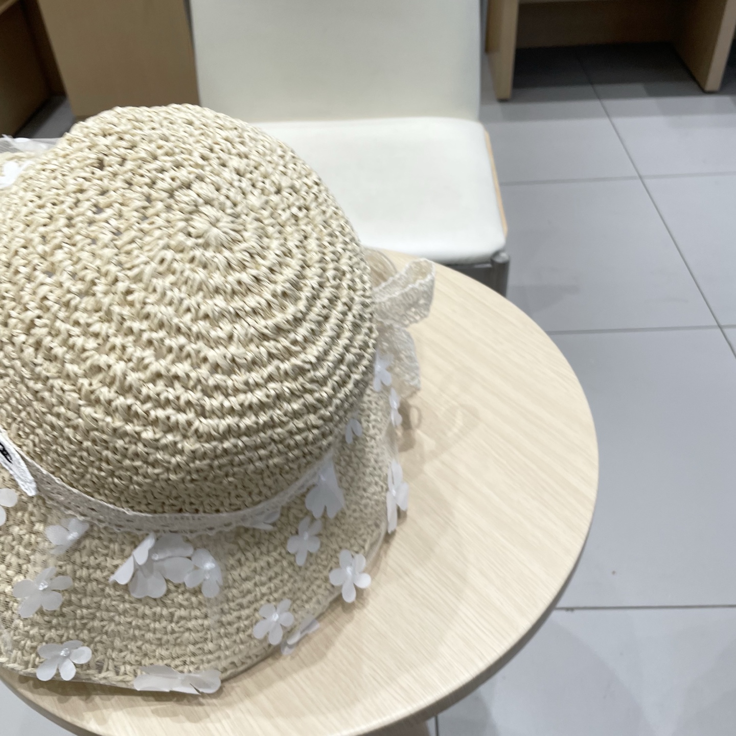 Chanel香奈儿花朵蕾丝草帽女夏季海边度假沙滩透气镂空遮阳防晒帽草编太阳帽子