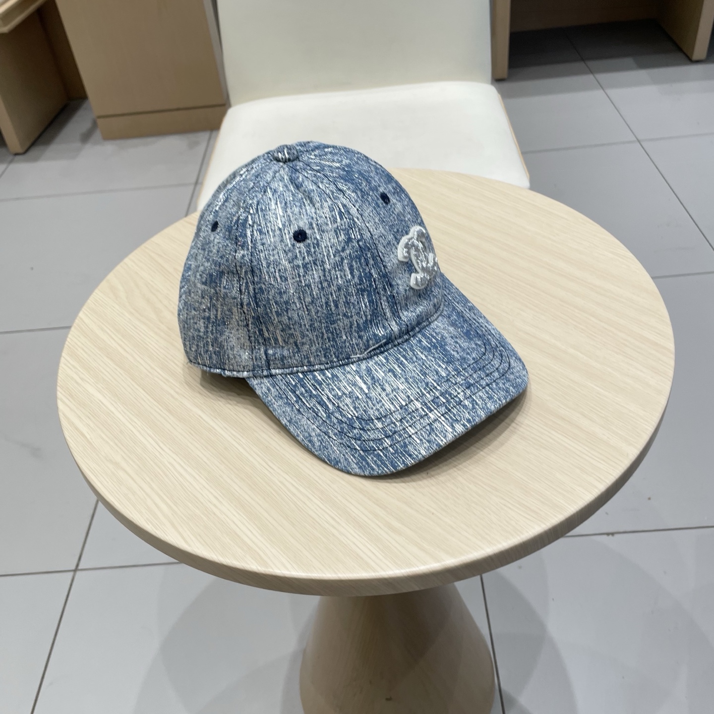 CHANEL香奈儿】新款简约刺绣logo棒球帽，新款出货，大牌款超好搭配，赶紧入手！