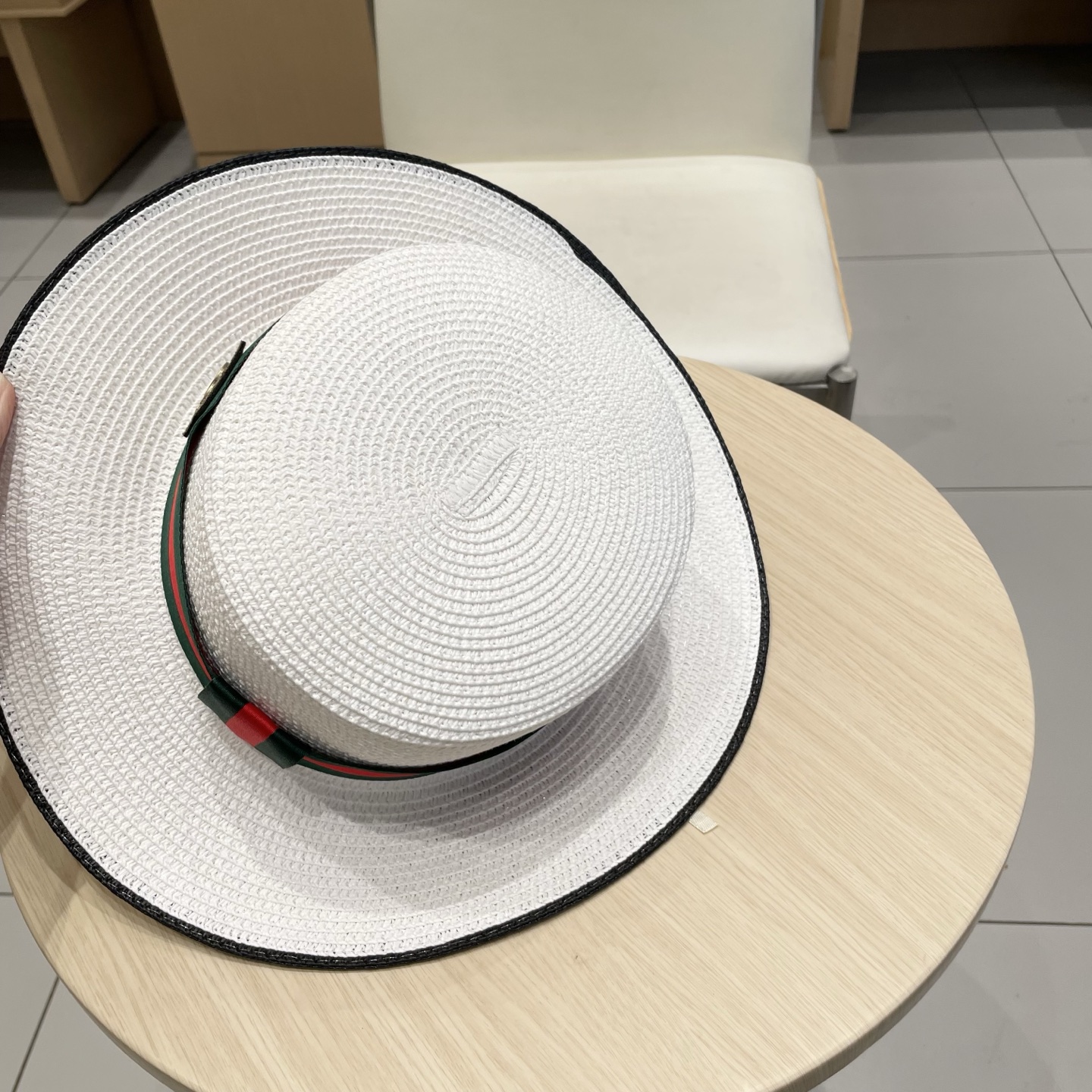  Gucci古奇草帽沙滩帽，平顶草帽，头围57cm