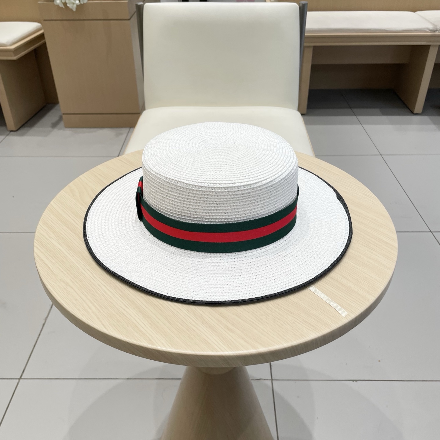  Gucci古奇草帽沙滩帽，平顶草帽，头围57cm