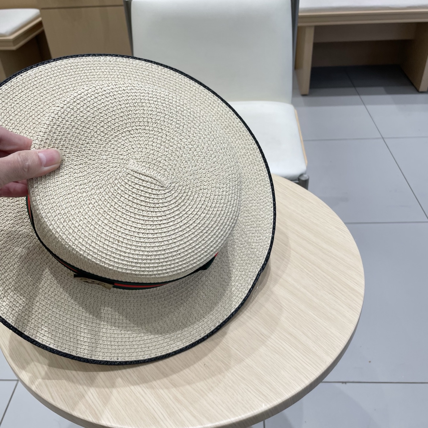  Gucci古奇草帽沙滩帽，平顶草帽，头围57cm