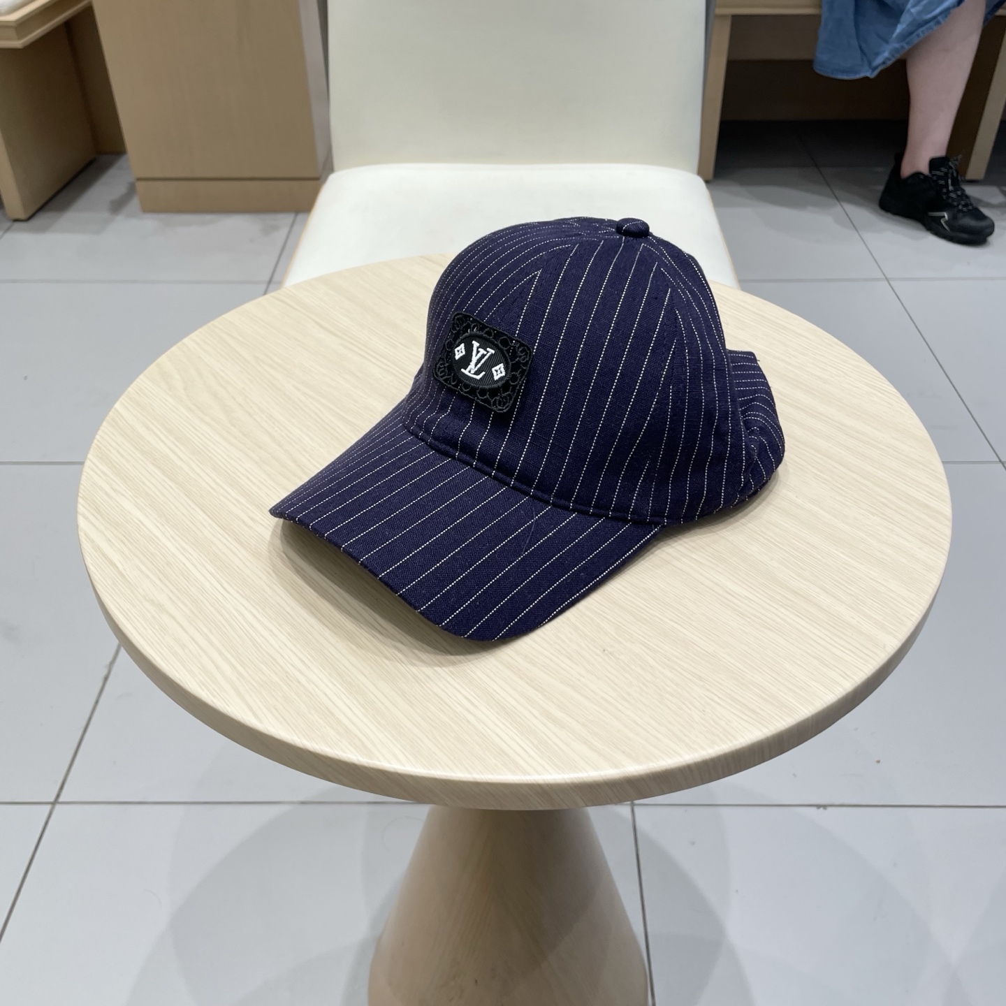  🧢路易威登棒球帽 LouisVuitton😍新款LV棒球帽，高端大气，百搭款🤗男女通用！跑量！