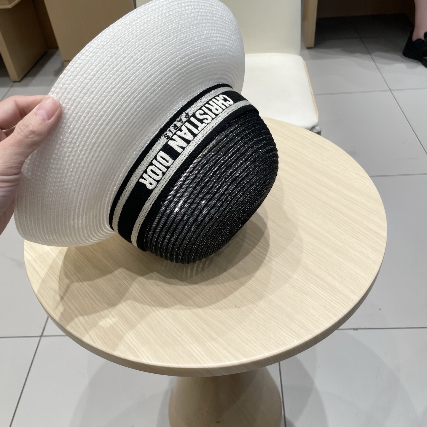  Dior迪奥新款渔夫帽，遮阳草帽，头围57cm