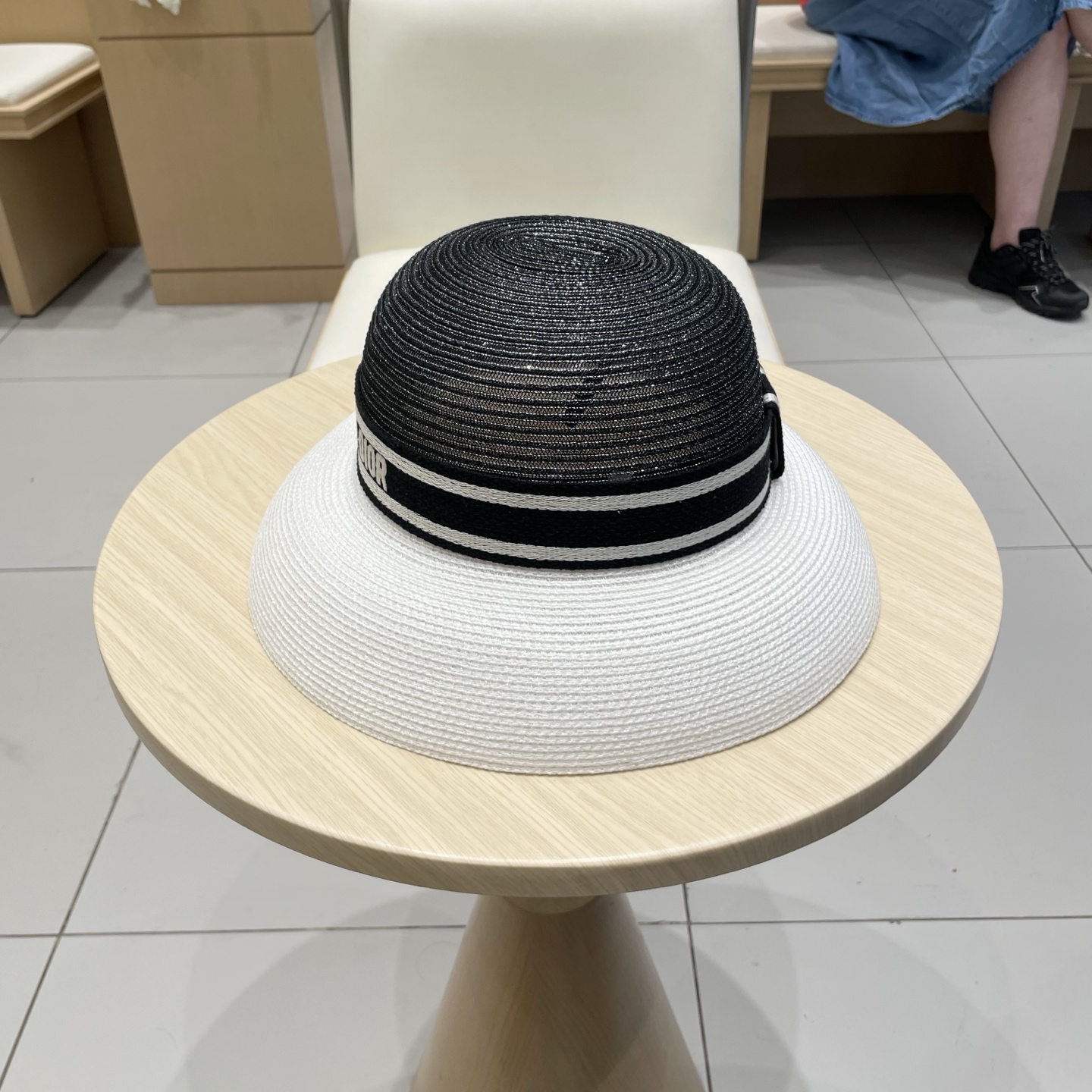  Dior迪奥新款渔夫帽，遮阳草帽，头围57cm