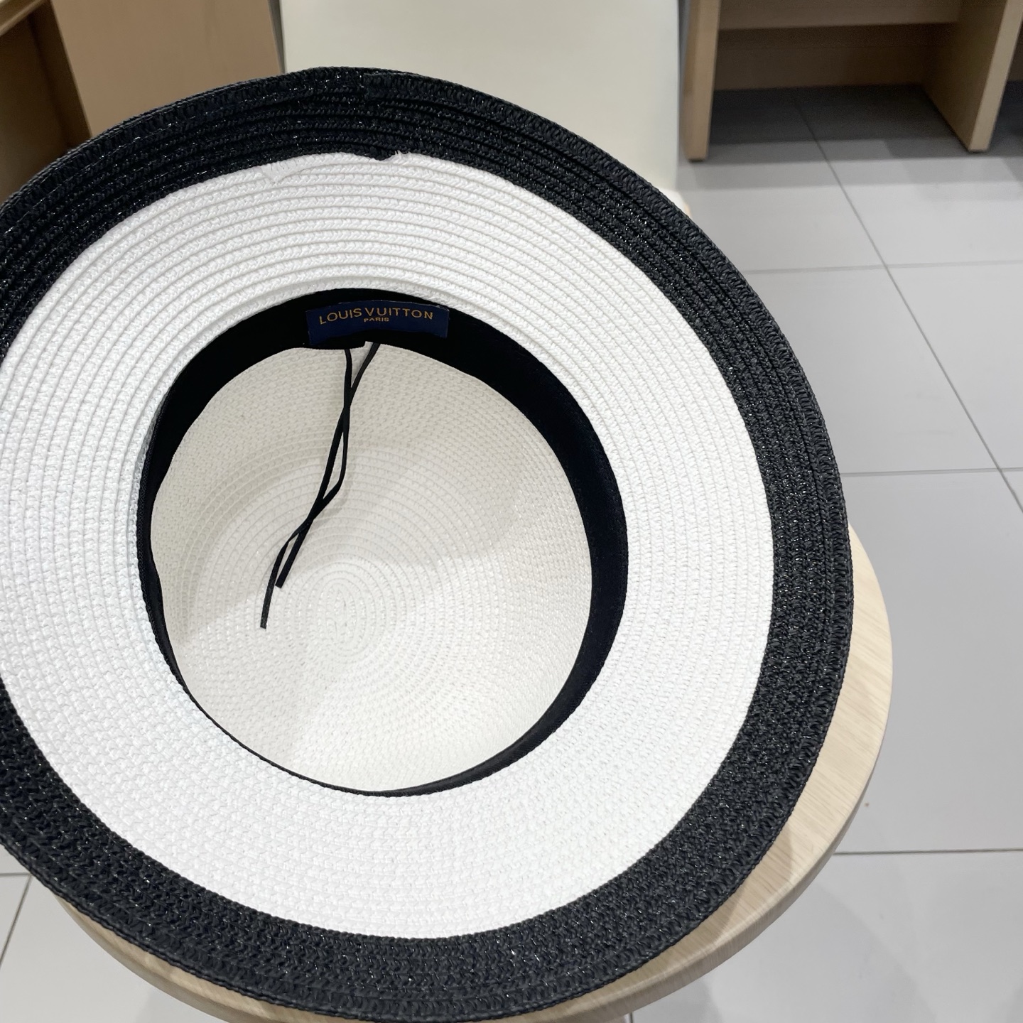  LV新款草帽，拼色设计，旅游必备，头围57cm