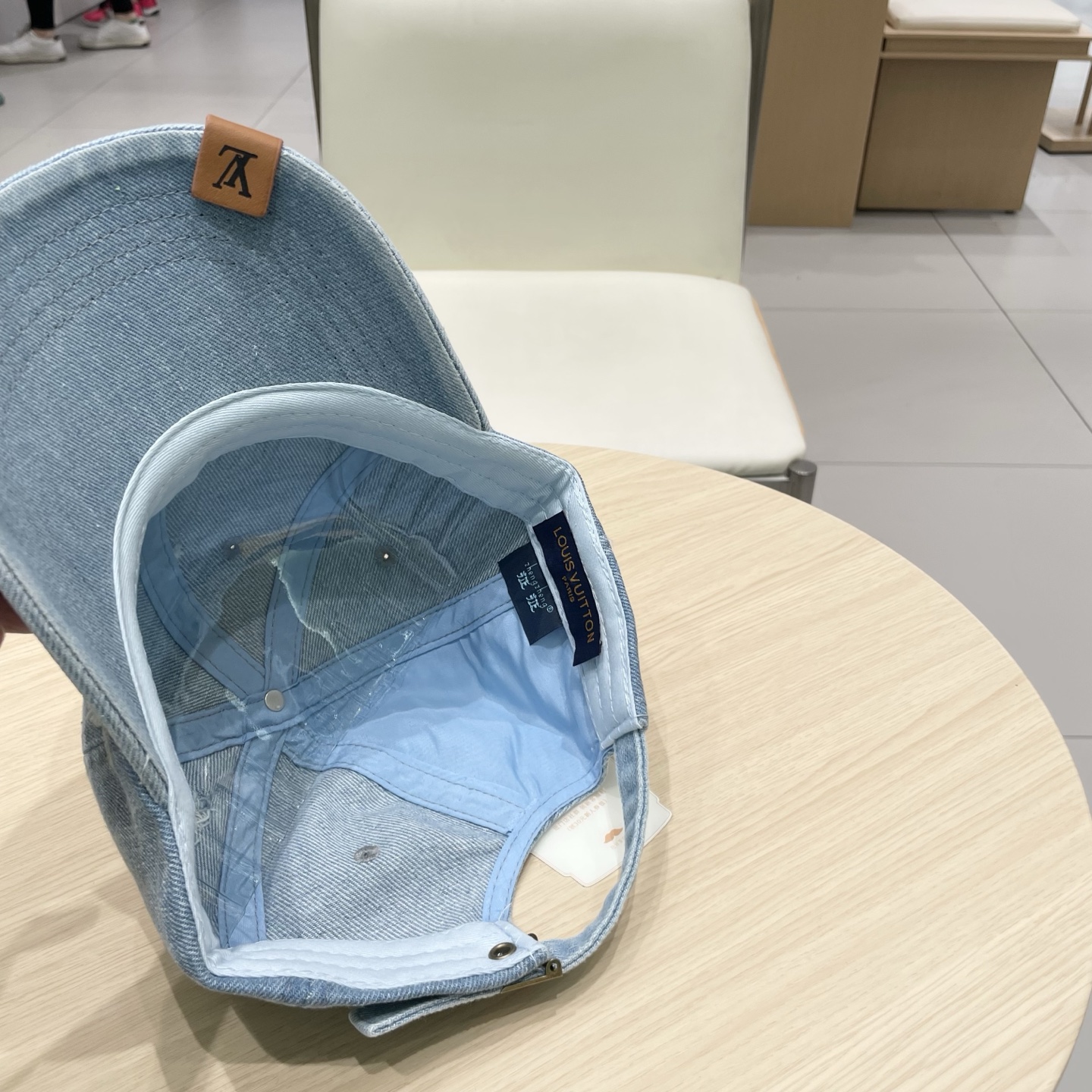 🧢路易威登牛仔棒球帽 LouisVuitton😍2025新款LV棒球帽，重工打造♥️高端大气，百搭款🤗男