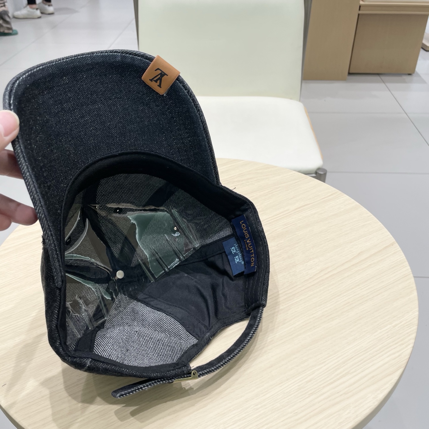 🧢路易威登牛仔棒球帽 LouisVuitton😍2025新款LV棒球帽，重工打造♥️高端大气，百搭款🤗男