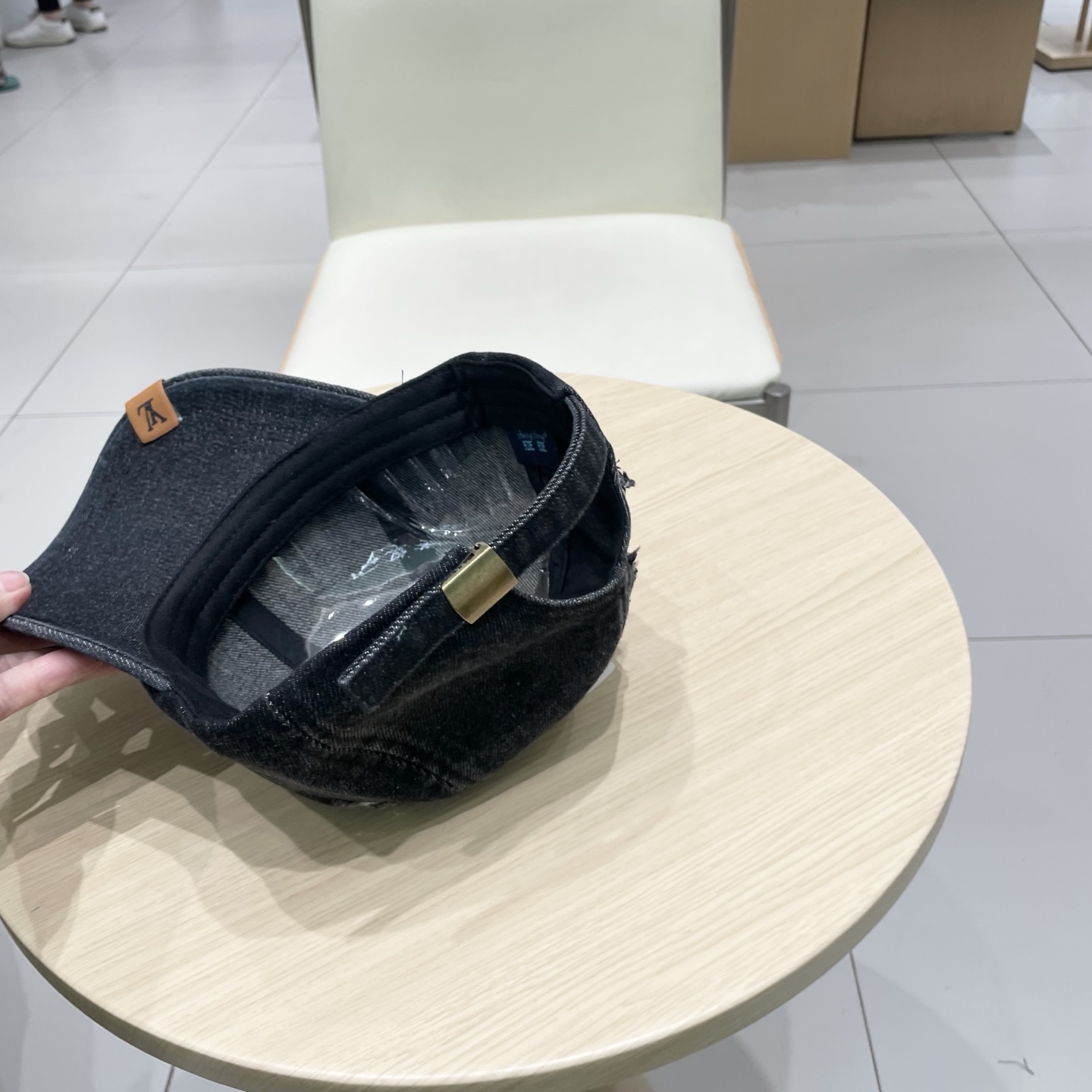 🧢路易威登牛仔棒球帽 LouisVuitton😍2025新款LV棒球帽，重工打造♥️高端大气，百搭款🤗男