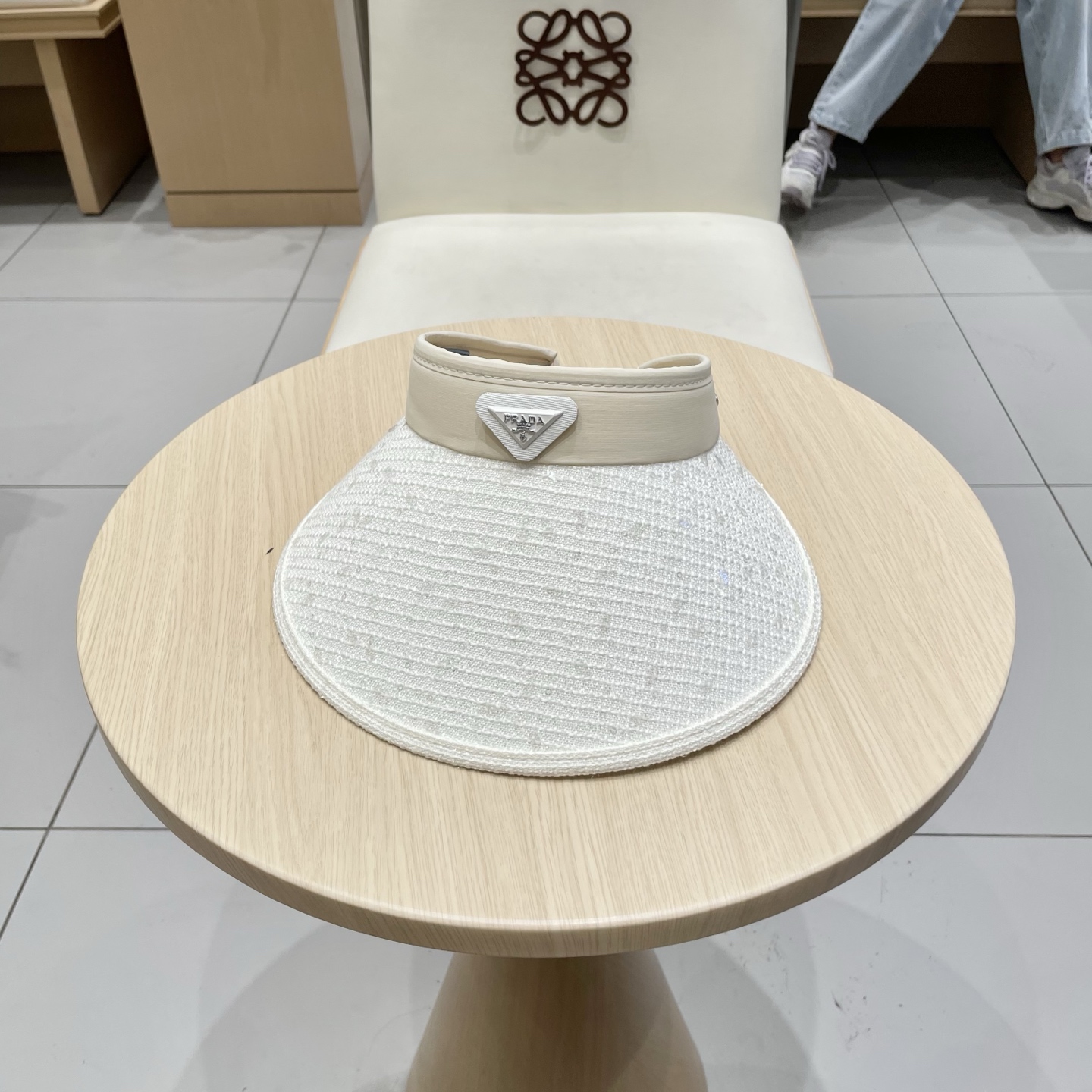  Prada普拉达新款空顶发箍遮阳帽，可调节，头围57cm