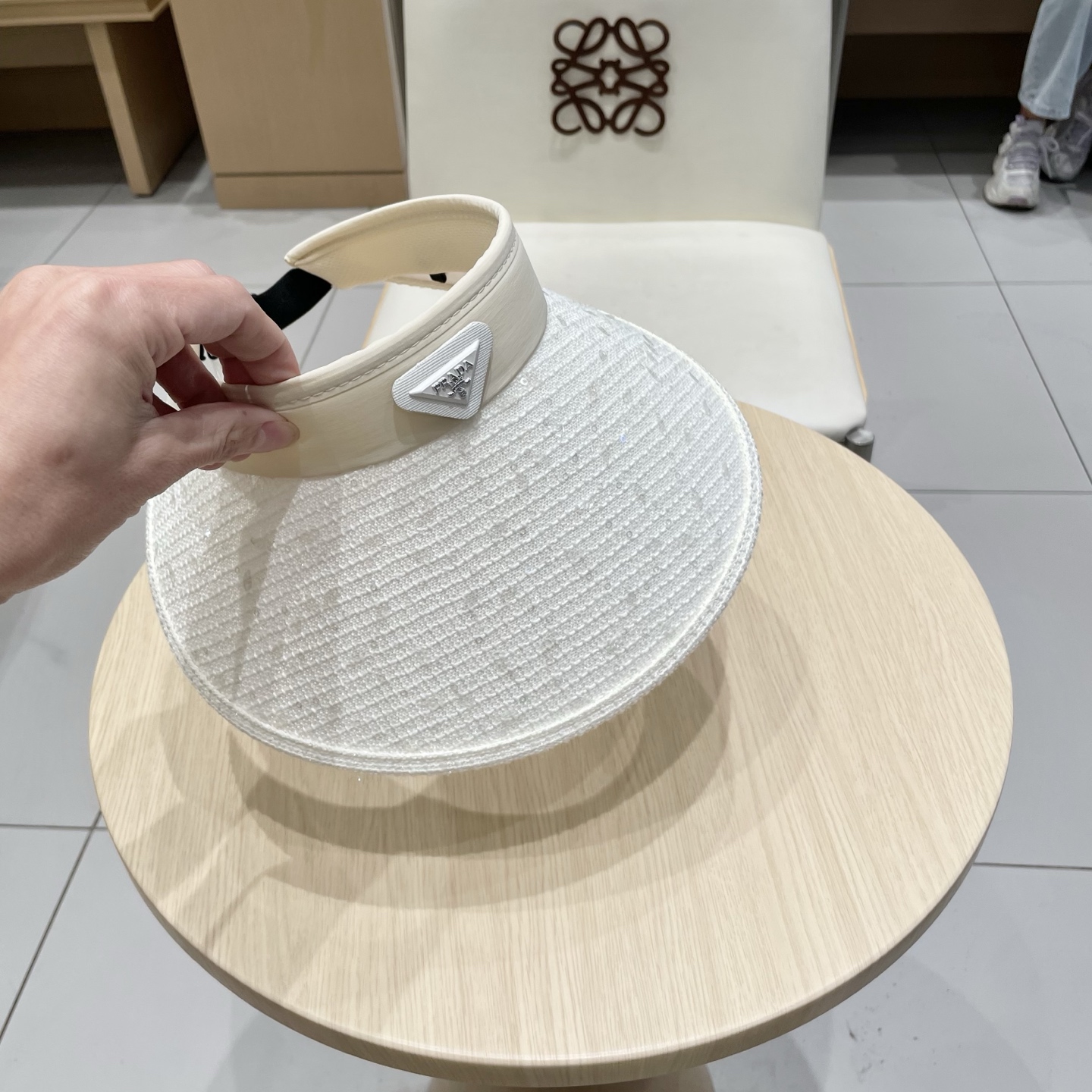  Prada普拉达新款空顶发箍遮阳帽，可调节，头围57cm