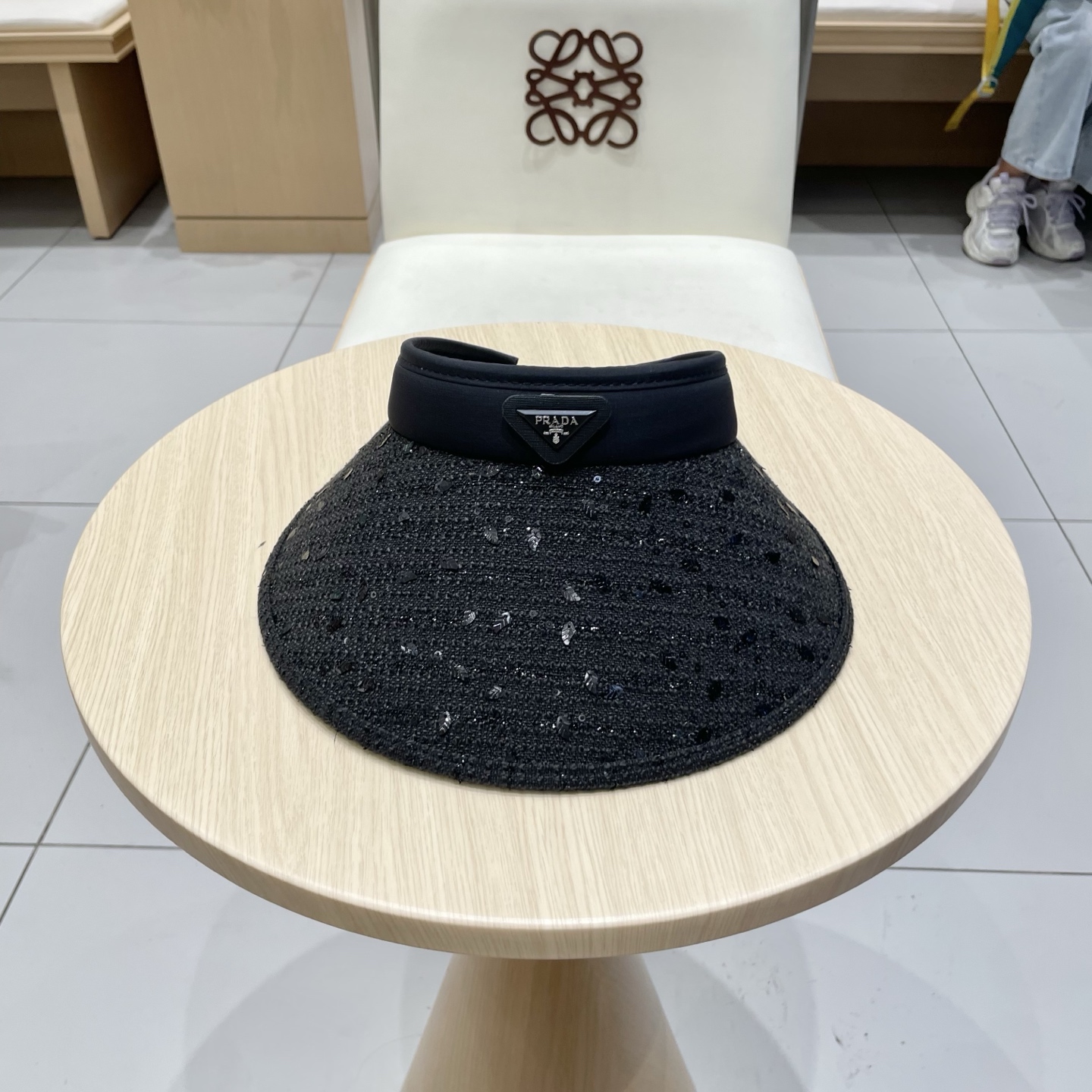  Prada普拉达新款空顶发箍遮阳帽，可调节，头围57cm